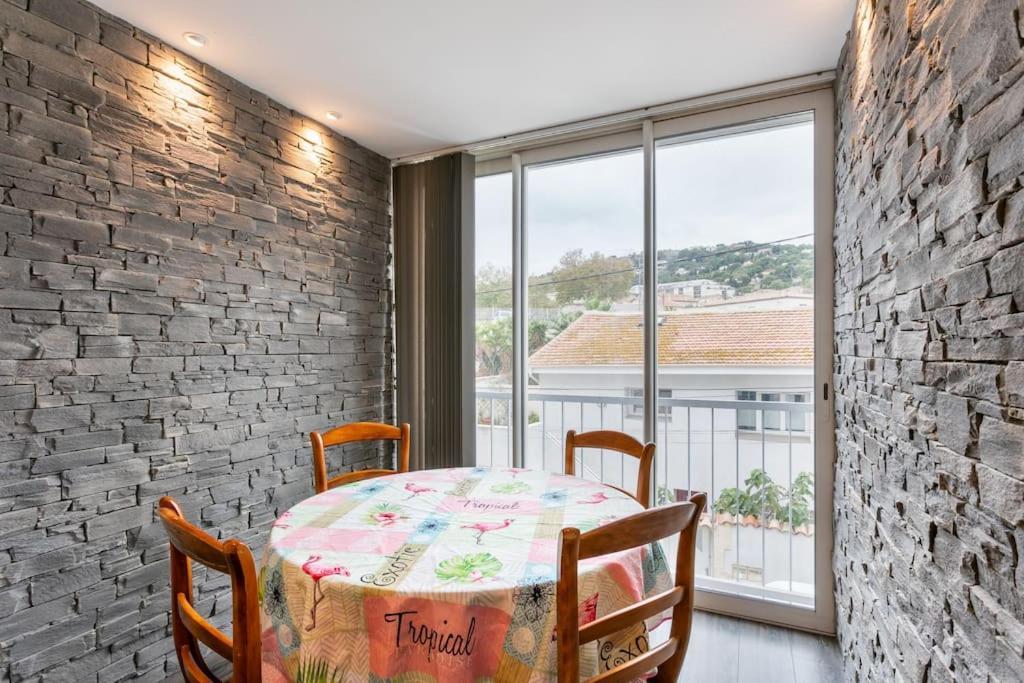 Appartement T4 Centre Ville Sete Tout Confort 3 Chambres Bagian luar foto